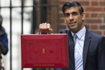 Unions fear Sunak’s pledge to end pay freeze is ‘empty gesture’