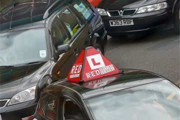 Union members back DVSA de-escalation deal after test dispute