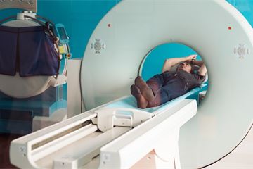 Home Office appoints panel to advise on 'scientific' ways to verify age of asylum seekers