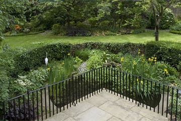 Police 'in contact with Cabinet Office' over Downing Street garden party