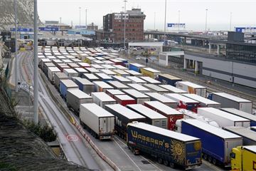 Government must do ‘much more’ to tackle Brexit border issues, MPs warn