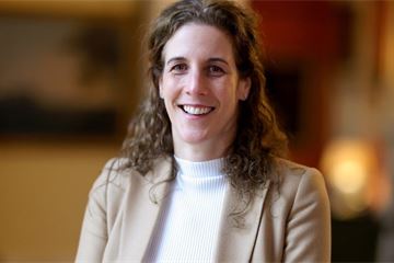 Former healthcare boss named interim No.10 perm sec