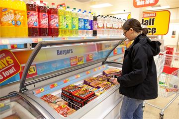 Eight rules for communicating public health risk in a crisis – from horsemeat to Covid