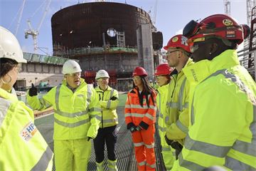 PM sets out plans to treble nuclear power generation by 2050