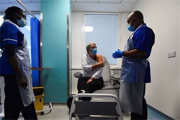 Kate Bingham warns officials have ‘lost focus’ on new Covid jabs