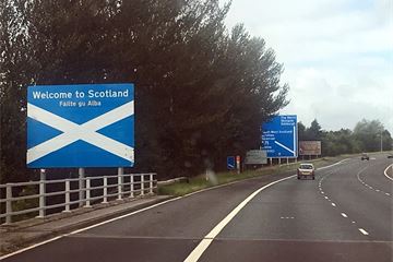 More than 900 civil service jobs moved from London to Glasgow