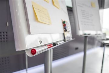 ‘Competing priorities’ hinder efforts to boost civil servants’ commercial skills