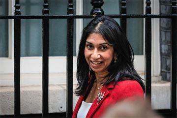 Braverman denies ignoring legal advice on Manston asylum centre