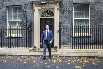 Sunak to appoint 'independent investigator' to look into Raab complaints