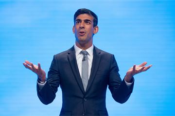 Ministers blasted for ‘hollow’ pay negotiations offer