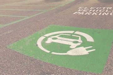 How will location data help solve the challenges of 2023?    