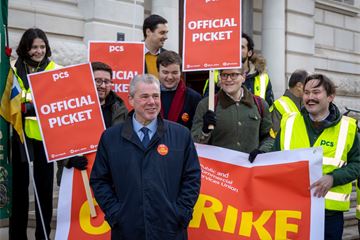 Civil service union chief Mark Serwotka to retire after 23 years