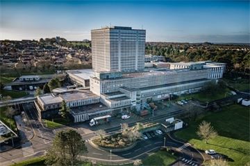 DfT swerves call for DVLA strategic review