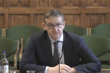 Ministerial bullying of civil servants an 'overstated issue', former HR chief says