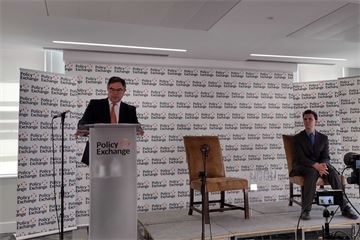 Digital 'gurus' to be parachuted into government from private sector in secondment pilot