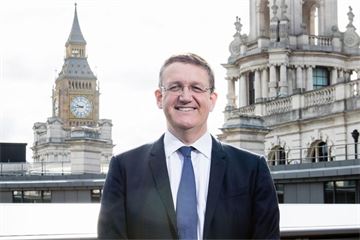 Row between ex-civil service HR chief and Acoba chair gets personal