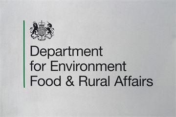 Defra accused of 'fire-and-rehire by stealth' after blocking internal transfers