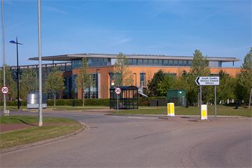 DLUHC clashes with local council over four-day working week trial