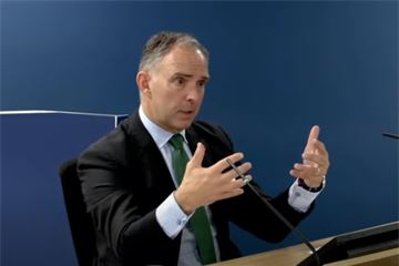 Sedwill: Government was 'too focused on whether Covid worst case scenario would happen'