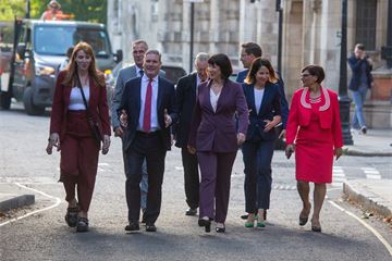 Transition talks between opposition and civil service should start straight away, report argues