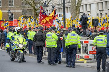 PCS gives Cabinet Office pay-or-strikes ultimatum