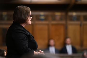 Cutting civil service jobs could cost more in the long run, PAC chair warns