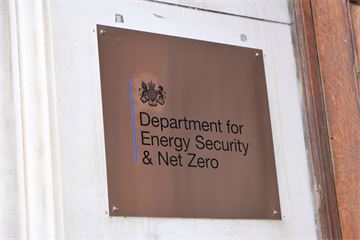 DESNZ security guards and cleaners accept pay offer