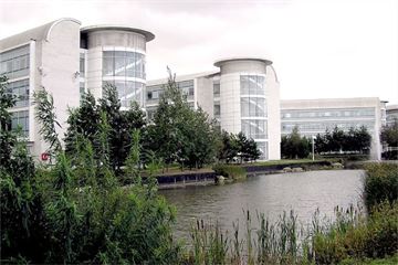 DE&S recruits for trio of director roles