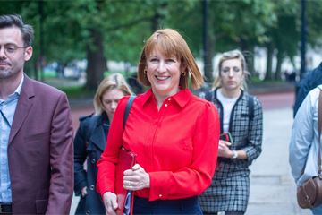 Budget: No.10 says it will stick with fiscal rules