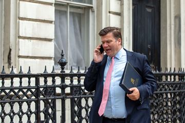 Ex-ministers rapped over appointments failings