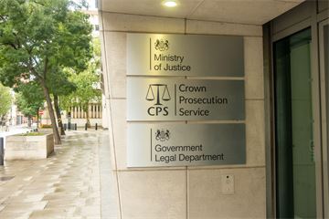 GLD lawyer wins discrimination case over £1,500 cost-of-living payment