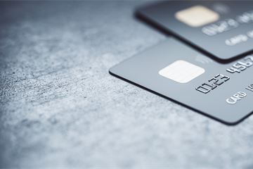 Government to freeze thousands of civil service procurement cards