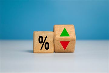 Unions accept 9% pay deal for Northern Ireland civil servants