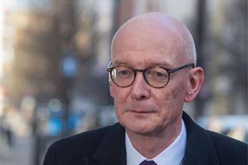 Departments told to justify existence of quangos to 'drive out waste and inefficiency'