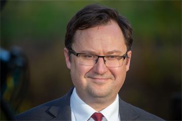 MHCLG seeks 10% headcount reduction over SR25 period