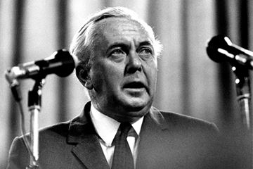 Restricting civil servants damages good government