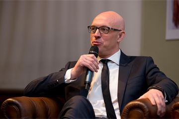 Former Sun editor David Dinsmore appointed as perm sec-level director of comms