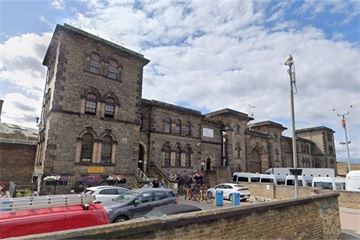 Prison officers’ union seeks 6.3% rise for frontline staff