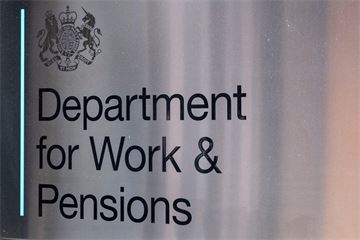 DWP: PCS strike ballot over 'poverty pay' delayed