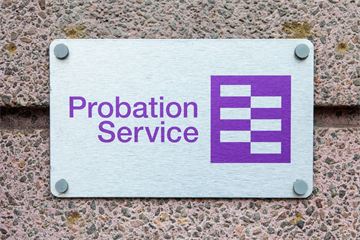 MoJ announces funding for 1,300 extra probation officers