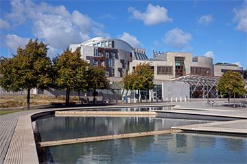 Scottish Conservatives float plans for civil service cuts