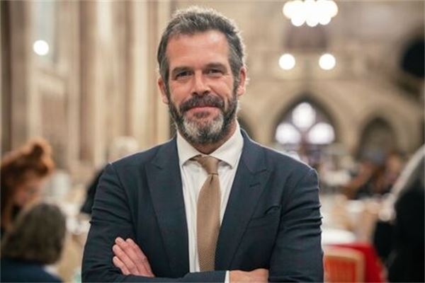 HM Courts and Tribunals Service hunts for new chief exec