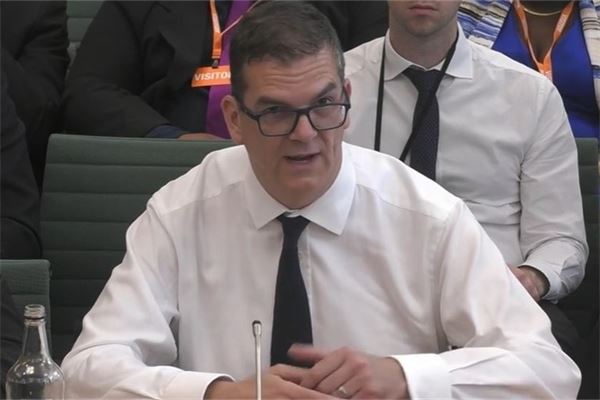 Sacked FCDO perm sec ‘could return to government’