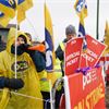 PCS announces strike ballot of 160,000 officials over pay