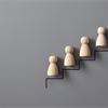 Civil service headcount rises to 524,000