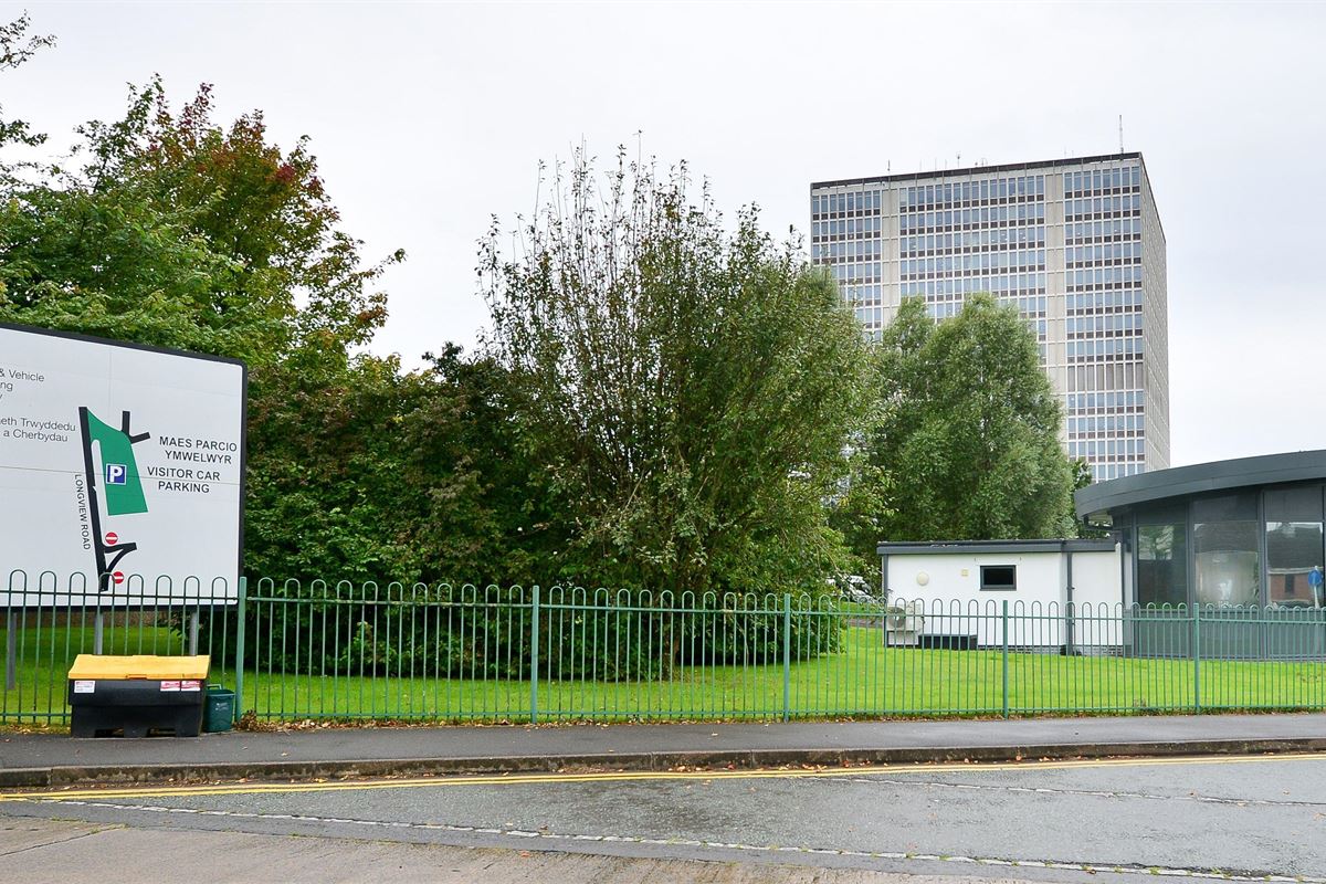 'Inexcusable' DVLA staff 'told to wear coats' after heating breaks at