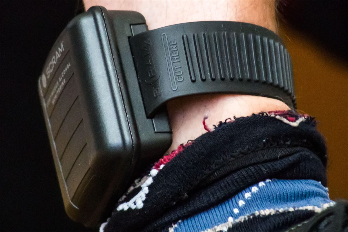 Home Office asylum seeker ankle tagmonitoring pilot 'highly intrusive